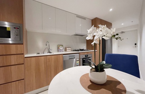 Brisbane Central Business District Apartment | CBD RiverView 2Bed Apt Kingbed at Tallest building