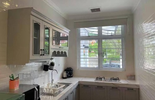 Cipanas Villa | (CC7-24) Deluxe villa- 4 bedrooms, Private pool