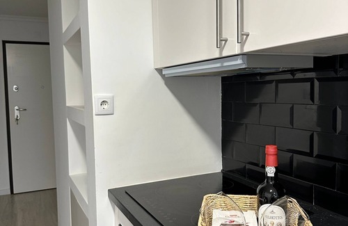 Carvoeira Apartment | Ceazltina Lima Group Guest House