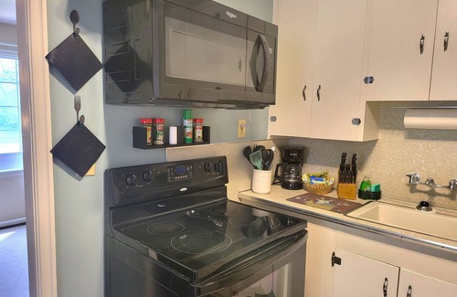 Cedar City Cottage | Cedar City 200 N Festival City Cottage House