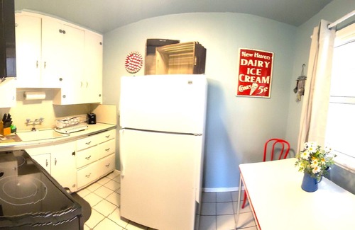 Cedar City Cottage | Cedar City 200 N Festival City Cottage House