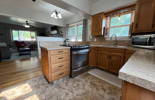 Cedar City House | Cedar City Historic Cottage