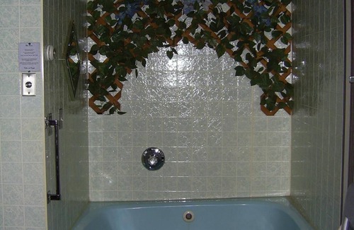 Altoona Hotel | Cedar Grove Motel