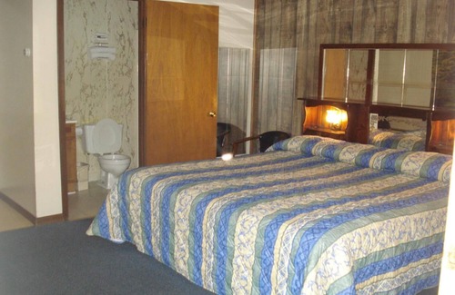Altoona Hotel | Cedar Grove Motel
