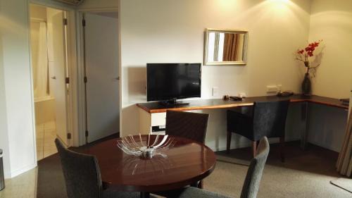 Nelson Hotel | Cedar Grove Motor Lodge
