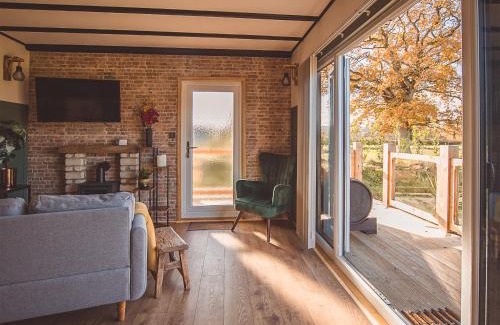 Donyatt House | Cedar Lodge -Uk44425