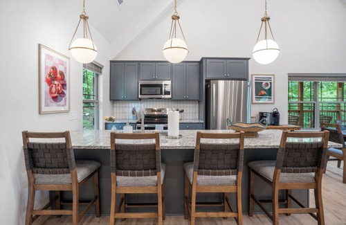 Branson Cabin | Cedar & Sky—Ozarks Hideaway