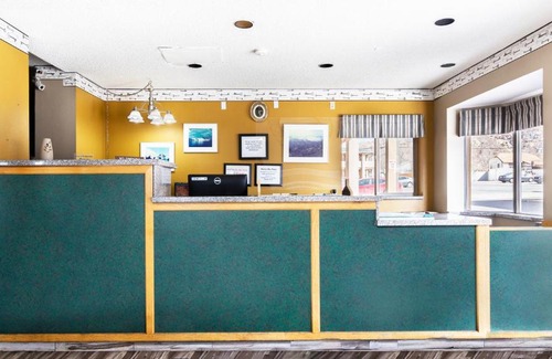 Cedar City Hotel | Cedar Valley Inn