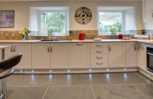 Fishguard House | Cei Gwaun in the beautiful Fishguard