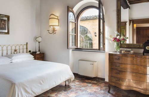 Montalcino Villa | Celamonti - Six Bedroom Villa, Sleeps 11