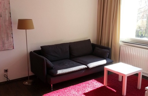 Schoeneberg Apartment | Central, quiet, bright holiday apartment near Kuhdamm - Nollendoftplatz