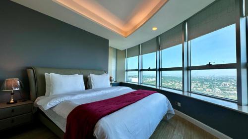 Blue Area Apartment | Centaurus Apartment Mountain View Two Bedroom