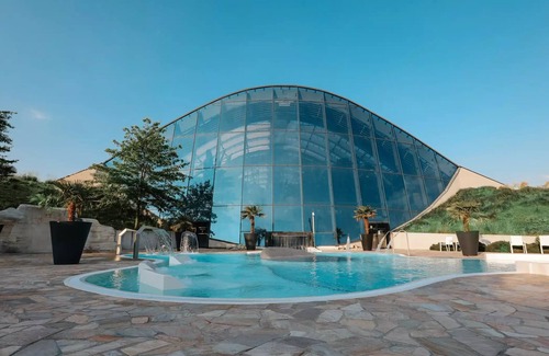 Curcay-sur-Dive House | Center Parcs - Domaine Le Bois aux Daims - 2 Room Cottage 2 People VIP