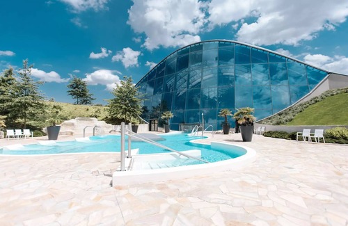 Curcay-sur-Dive House | Center Parcs - Domaine Le Bois aux Daims - 2 Room Cottage 2 People VIP