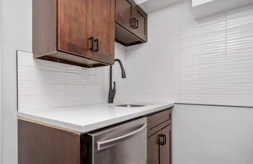 Highland Park Apartment | CenterStreet-Cozy 2bedroomSuite