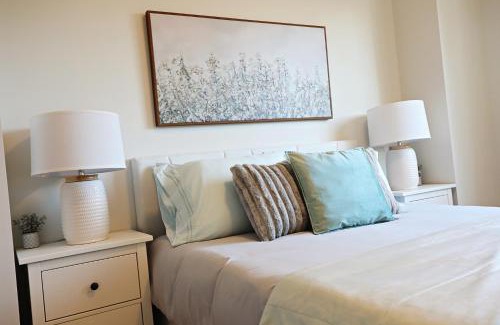 North Central Edmonton House | Central 5 Bedroom,Rogers,Commonwealth,NAIT