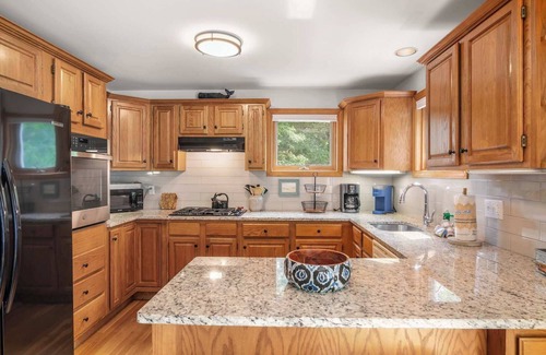 East Orleans House | Central AC Close to Nauset Beach!