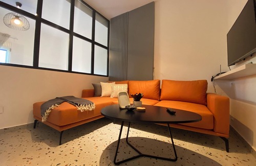 Batroun Apartment | Central Batroun Guest House