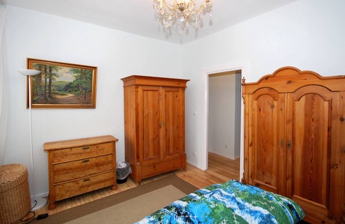 Wilmersdorf Apartment | Central Berlin family holiday apartment by Ku'damm