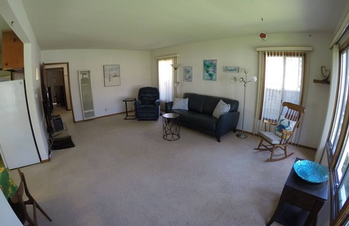 Lucerne - Higuera House | Central Culver City Mid Century