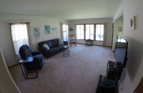 Lucerne - Higuera House | Central Culver City Mid Century