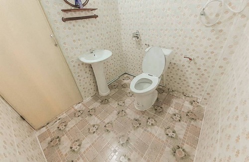 Mae Faek Mai Apartment | central festival chiang mai 18 kilometers.