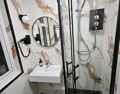 Newington Apartment | Central London Studios