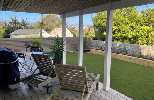 Grey Lynn Apartment | Central luxury Garden Flat - Grey Lynn