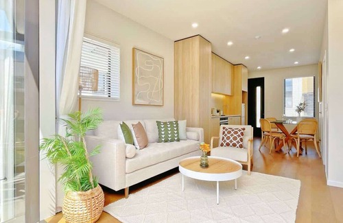 Grey Lynn Condo | Central Oasis Aircon 2BR vs Backyard near Ponsonby