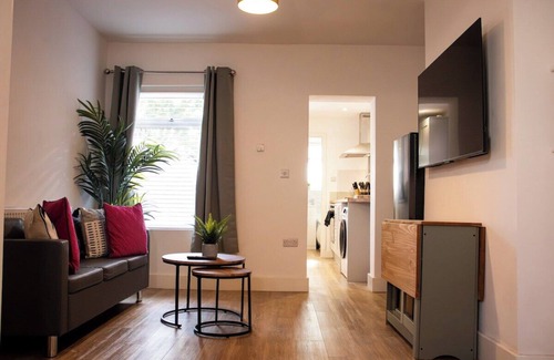 Longford House | Central Oswestry 2 Bedroom House