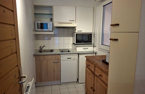 Brides-les-Bains Apartment | Central studio in Brides-Les-Bains with parking, wifi, pets allowed