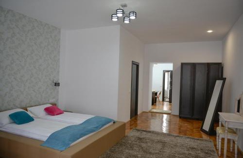 Historic Center Apartment | Central Studios