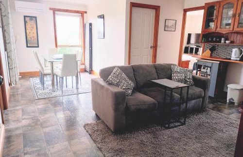 Warrnambool Apartment | Central to CBD CoSheirm Apartments On Merri