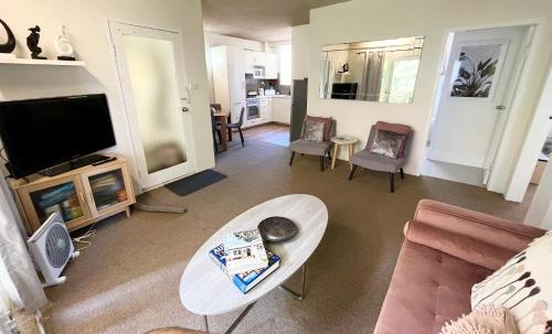 Wollongong CBD Apartment | Central Wollongong Apartment - 2 bedrooms