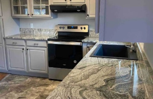 Southeast Boise House | Centrally located furnished home