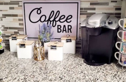 Dorchester House | Centrally located in the heart of Boston near T