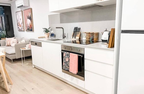 Canberra City Centre Apartment | Centrally Located Luxury Apartment in Canberra