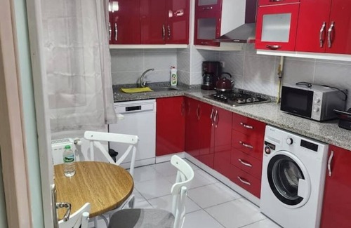 Moda Apartment | Centrally Located & Newly Renovated Apartment – Your Ideal Stay