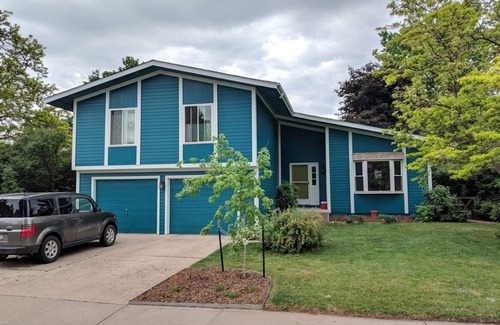 Fort Collins House | Centrally located 4-bedroom house with WiFi and pool in Fort Collins