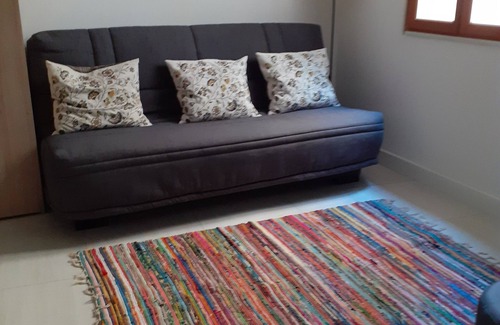 Forcalquier Apartment | CENTRE FORCALQUIER studio Les Fauvettes