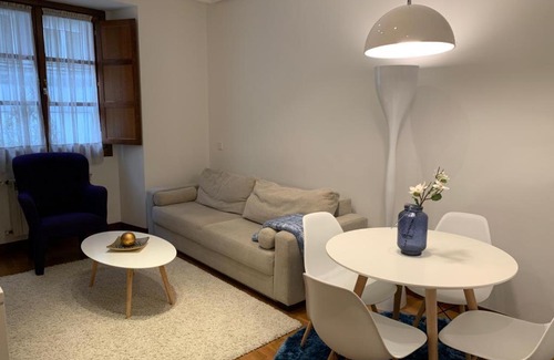 Centro y casco historico Apartment | CENTRIQUÍSIMO, BONITO, CÓMODO, WIFI, CAMPOMANES