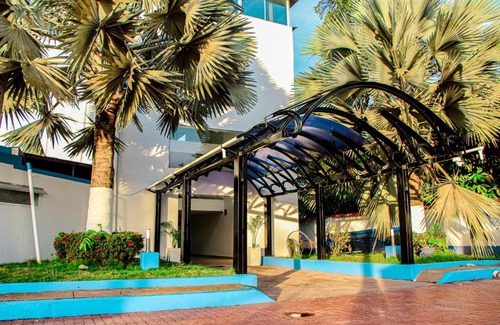 San Jose del Guaviare Hotel | Centro Vacacional Las Palmas