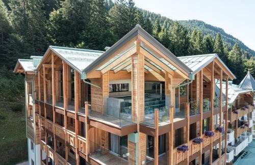 Madonna di Campiglio Hotel | Cerana Relax Hotel