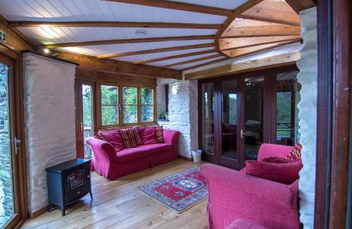 Llangeler House | Ceridwen Holiday Homes