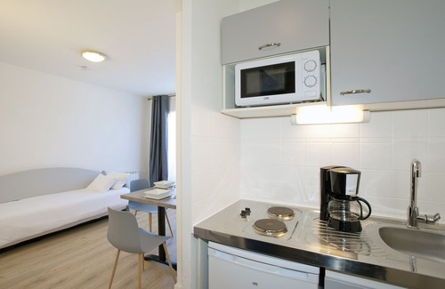 Lannion Apartment | Cerise Lannion