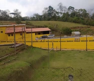 Aruja House | CHÁCARA recanto das nuvens