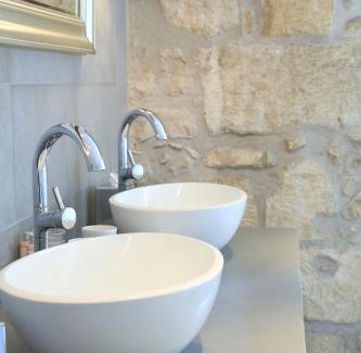 Saint-Jean-de-Blaignac House | Château de Courtebotte