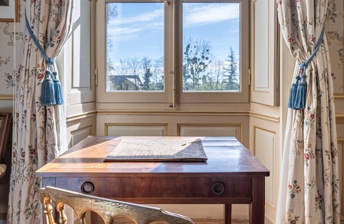 Dangeul Villa | Château de Dangeul - Authentique - 14 pers. - Rêve