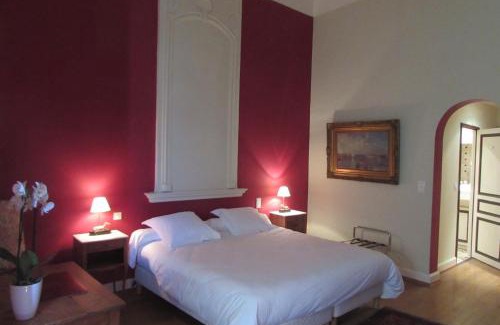 Fources Bed & Breakfast | Château de Fourcès