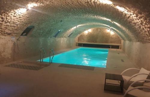 Vernou-sur-Brenne Hotel | Château de Jallanges & Spa à Vouvray - 1h de spa incluse par jour